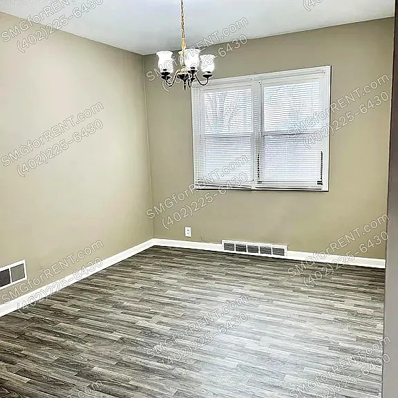 2124 S 42nd St — Photo 9