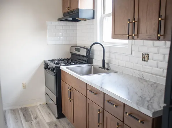 61 Lyon St Floor 1, Pawtucket, RI 02860