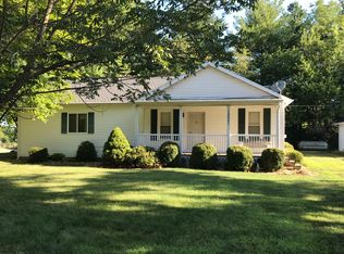 12001 W Greenleaf Ct, Brimfield, IL 61517