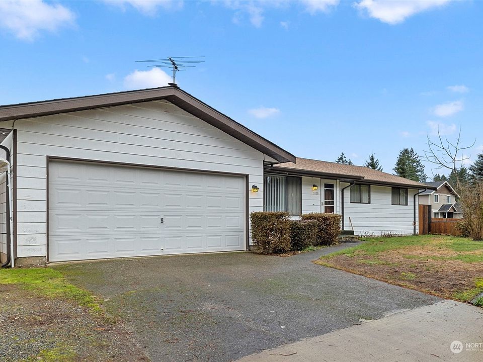 1st image of 3229 21st Street SE