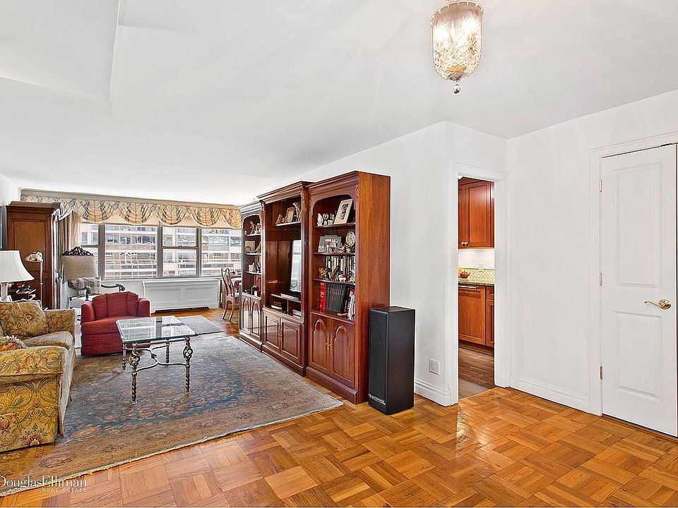 1st image of 360 E 72nd St APT A1701