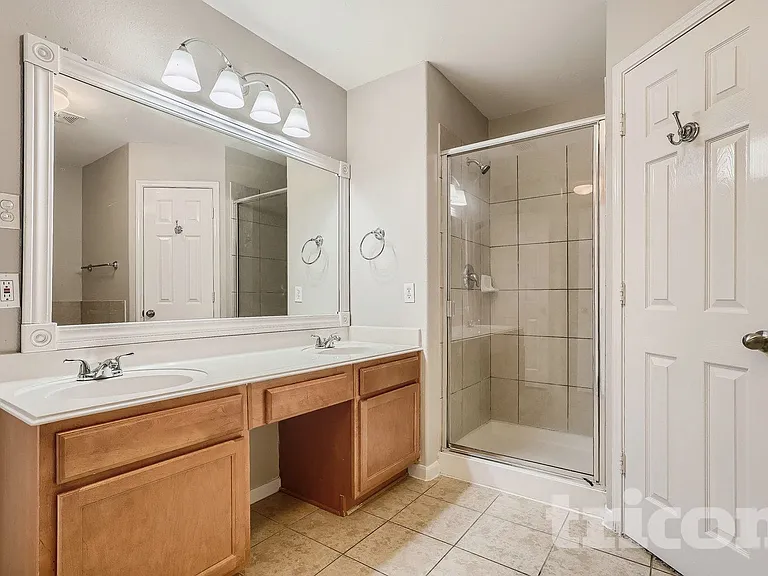 10434 Early Square Ct — Photo 5