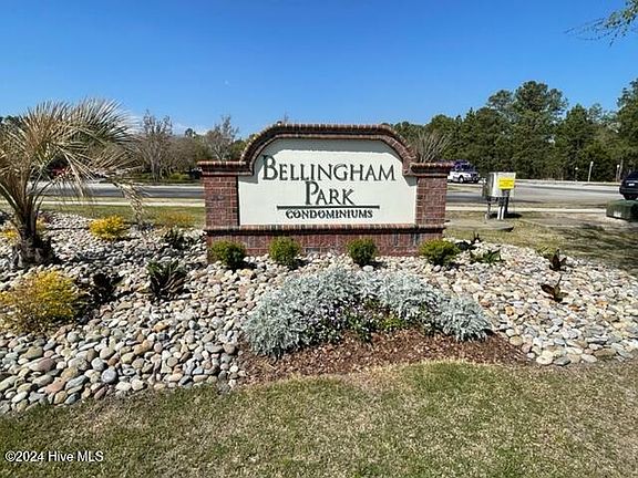 2nd image of 2807 Bloomfield Lane Unit 201