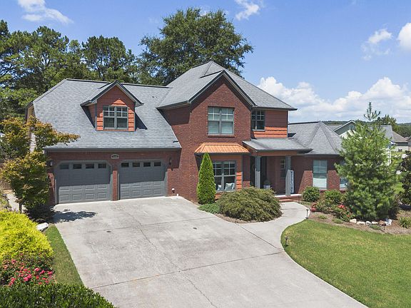 2nd image of 509 Thoroughbred Dr NW