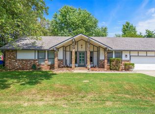 8509 E 122nd St S, Bixby, OK 74008