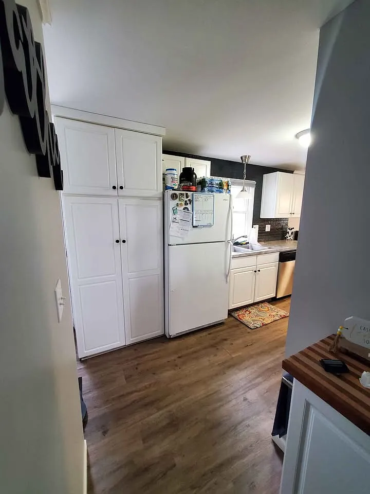 3 bed, 1196 sqft, $2,500 — Photo 4