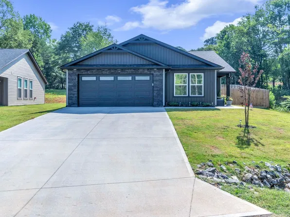 273 Lexington St, Chesnee, SC 29323
