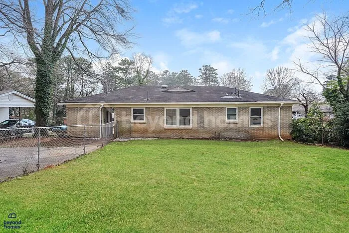 1028 Broadmoor Dr — Photo 28