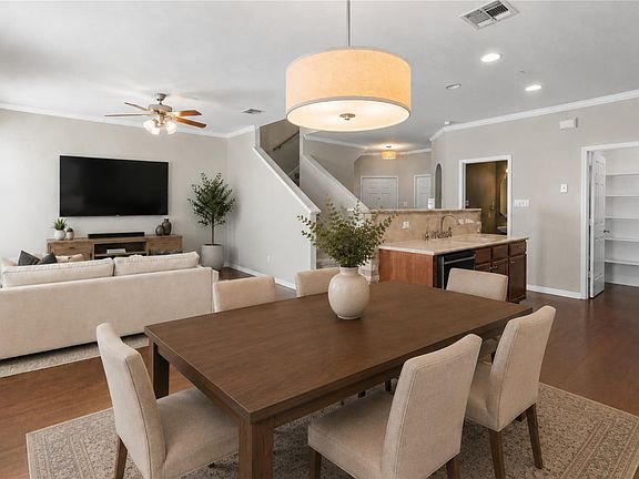 2nd image of 700 Mandarin Flyway APT 2004