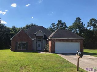 12293 Falconcrest Dr, Denham Springs, LA 70726