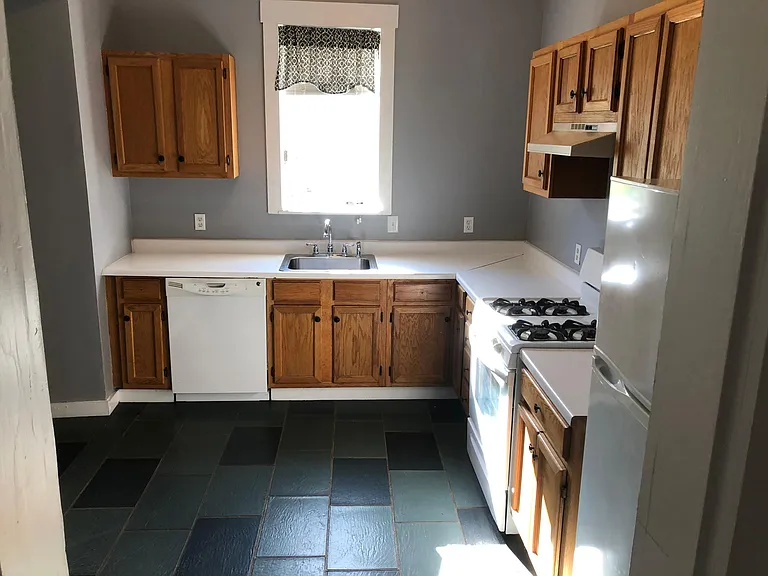 3533 S Spring Ave — Photo 30