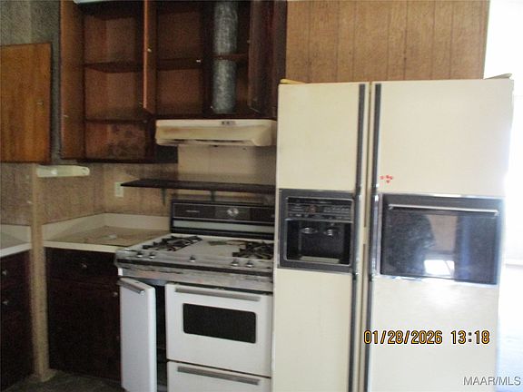 3rd image of 1170 County Rd #306