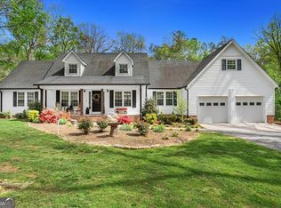 371 Spencer Ln, Hartwell, GA 30643