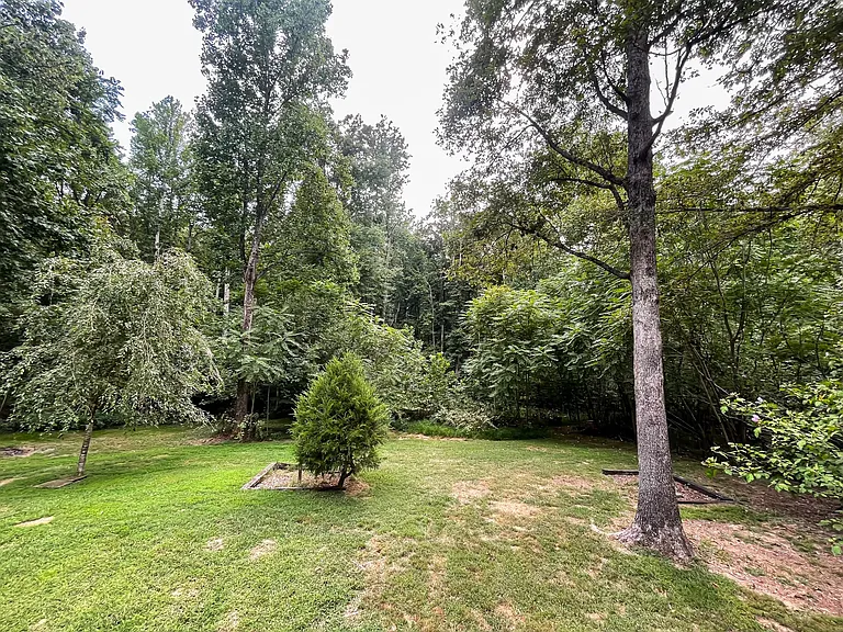 9395 Marcus Ln — Photo 4