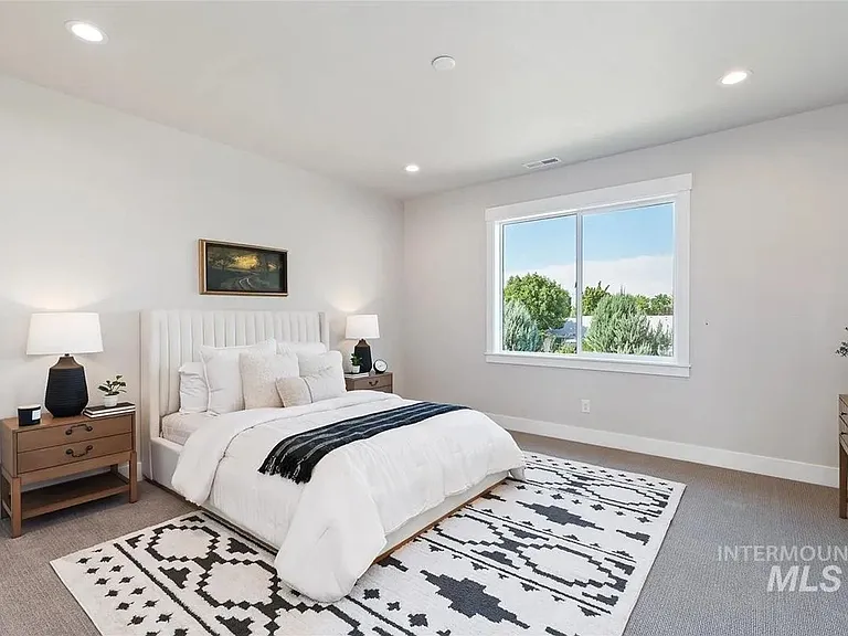 562 Hidden Mill Ct — Photo 12