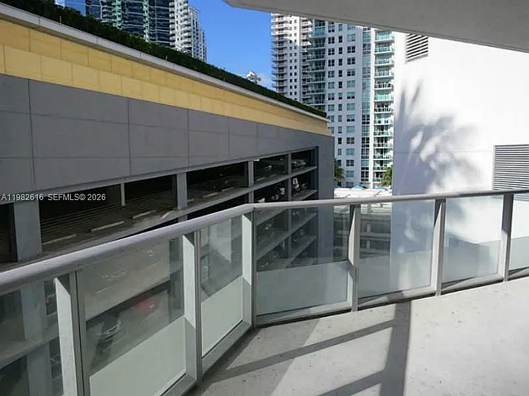 1300 Brickell Bay Dr #1100 — Photo 12