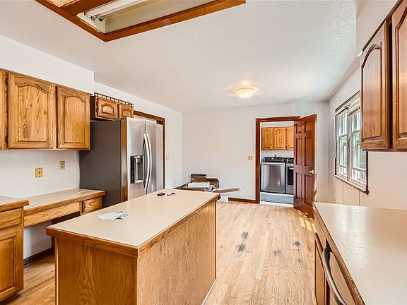 4th image of 5218 McMurry Ave