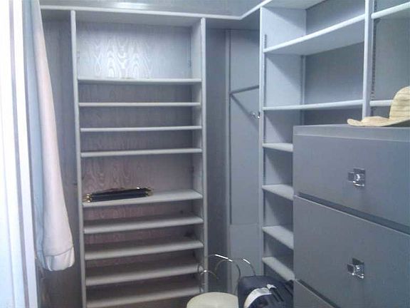 5th image of 8620 Banyan Pl