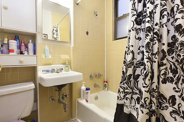 Rented by (Legacy) Elegran | media 15