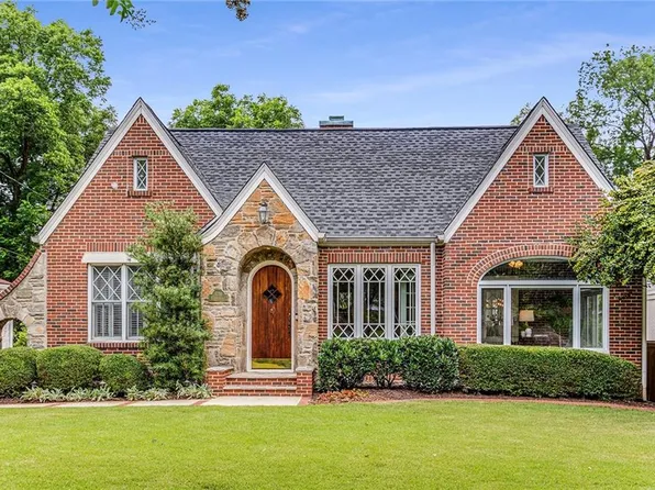 1120 Reeder Cir NE, Atlanta, GA 30306