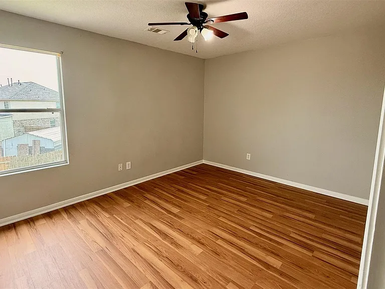 19503 Narcissus Brook Ln — Photo 13