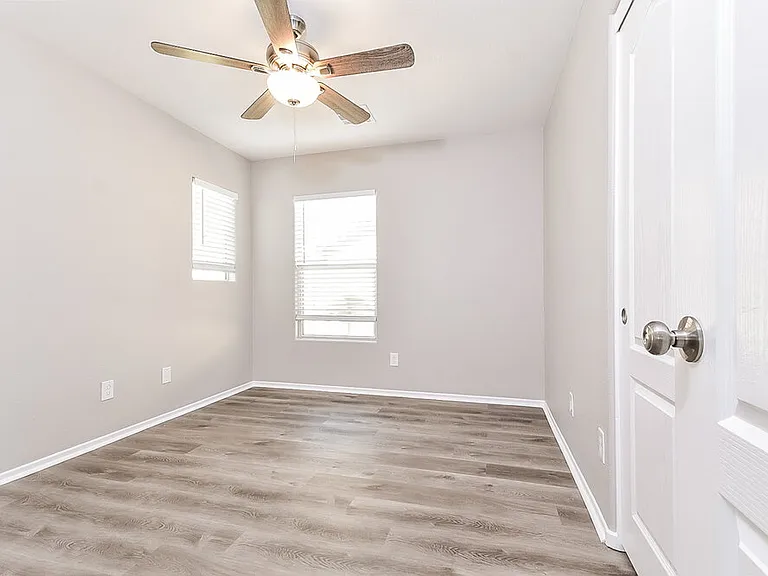 7620 Emerald Ridge Ct — Photo 17