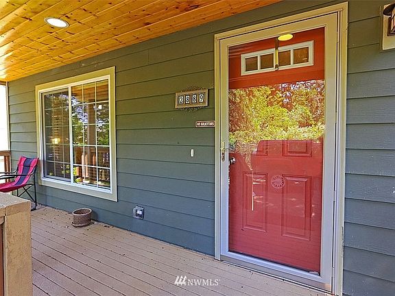 3rd image of 2889 SE Sieford Avenue