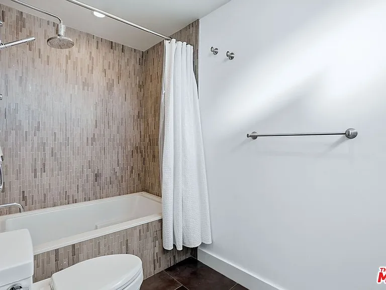 125 Pacific St #5 — Photo 18