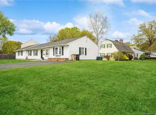 5 Snow Crystal Ln #2, Stamford, CT 06905