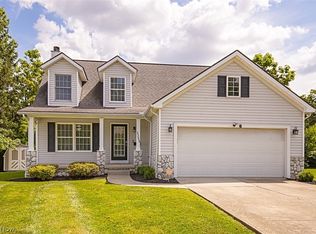 25660 Edgecliff Dr, Euclid, OH 44132