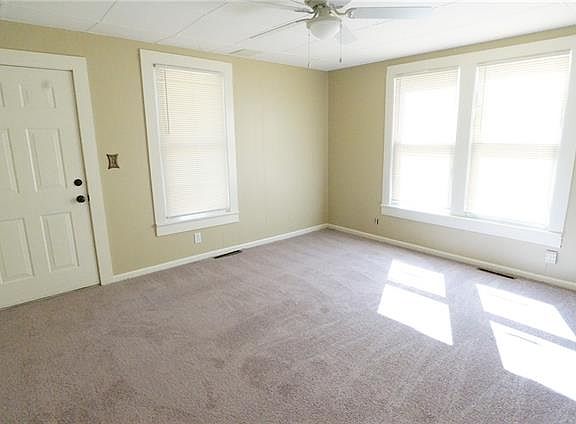 2nd image of 330 S Cline Ave
