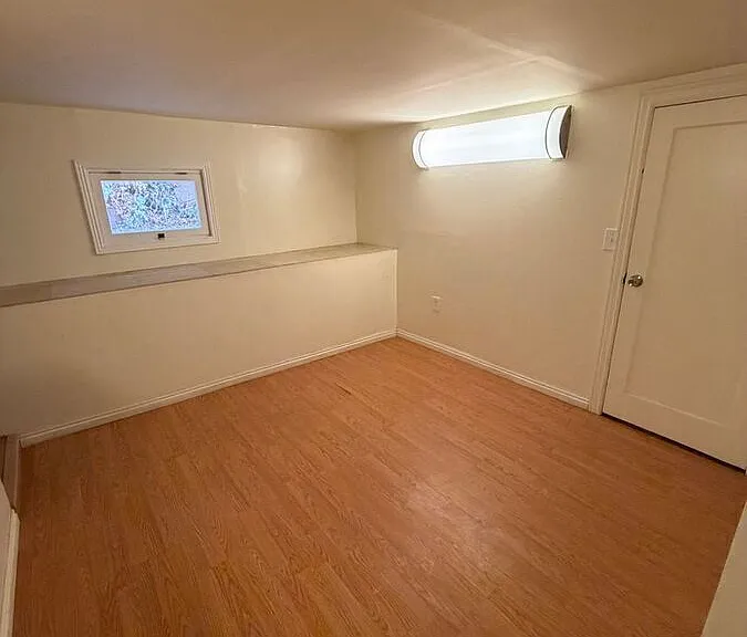 625 E Wilmington Ave — Photo 36