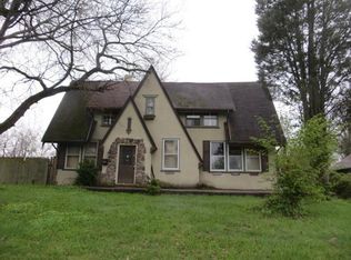 3635 Woodford Rd, Cincinnati, OH 45213