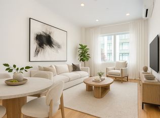 131 N 5th St #2R, Brooklyn, NY 11249