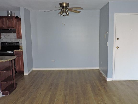 3rd image of 746 Prescott Dr APT 105