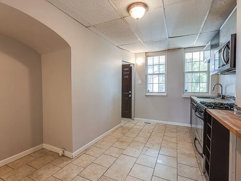 2013 Gregory St S — Photo 18
