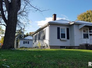 1844 39th St, Rock Island, IL 61201