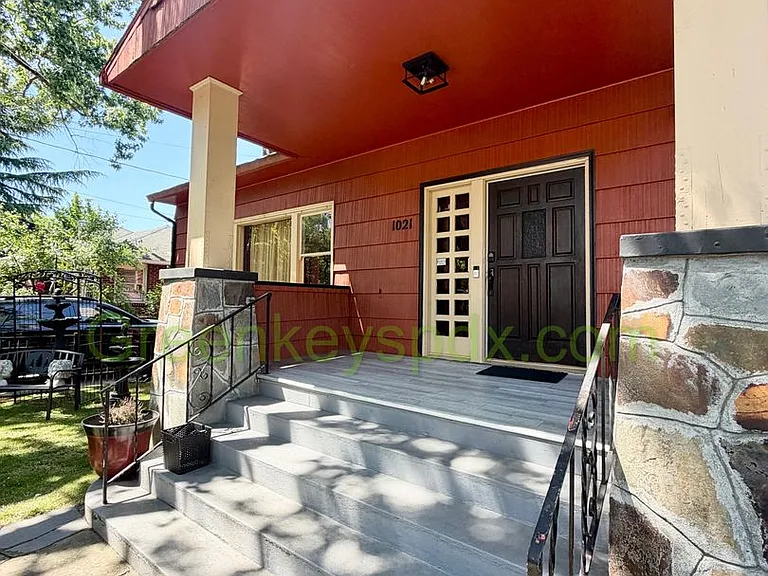 1021 N Jessup St — Photo 7