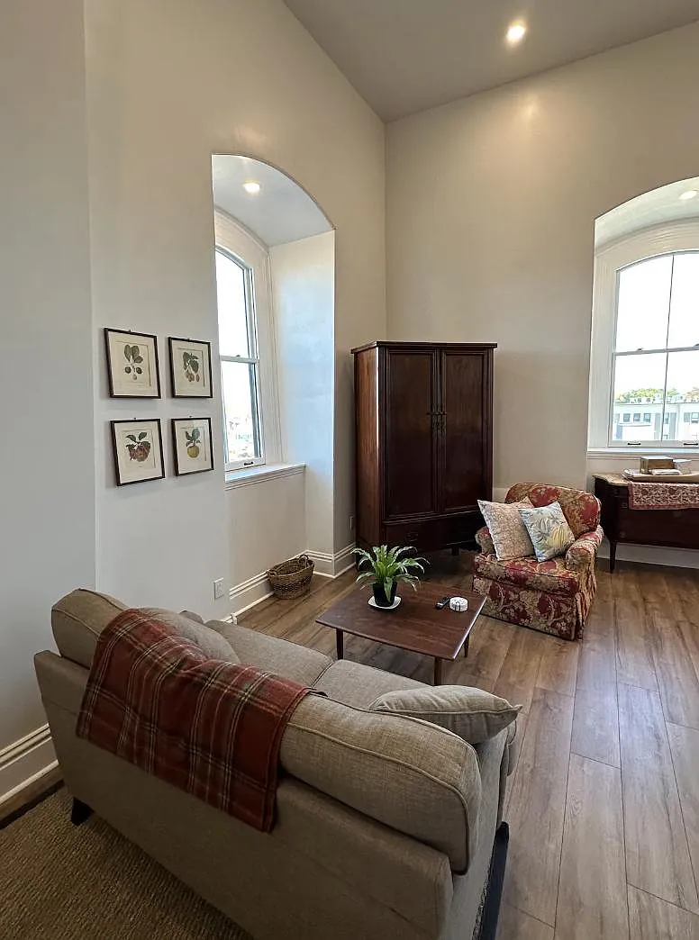 1 bed, 800 sqft, $2,800 — Photo 2