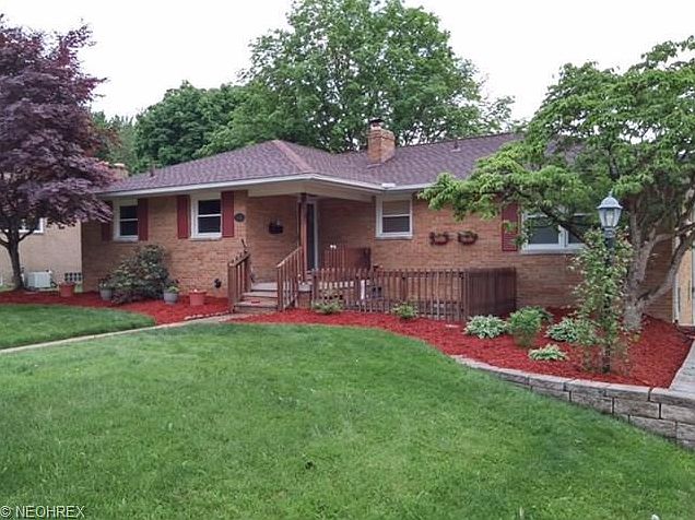 1st image of 746 Highland Ave