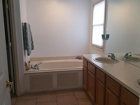 Main bathroom