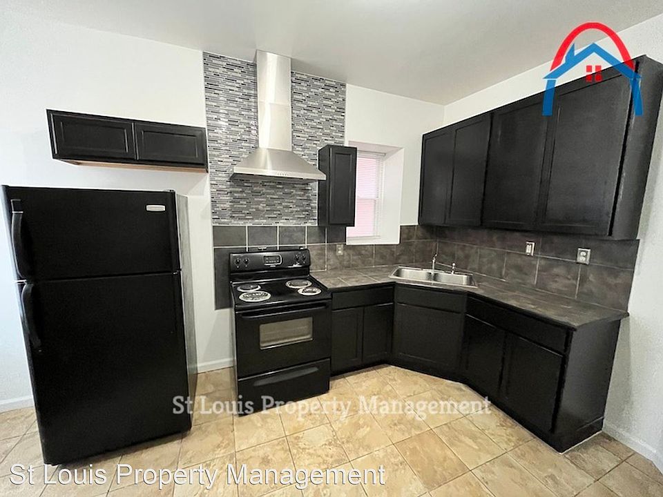 1st image of 4027 S Grand Blvd