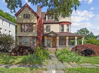 372 N Arlington Ave, East Orange, NJ 07017