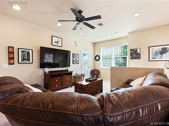 4th image of 3031 Lexington Lakes Dr APT 204