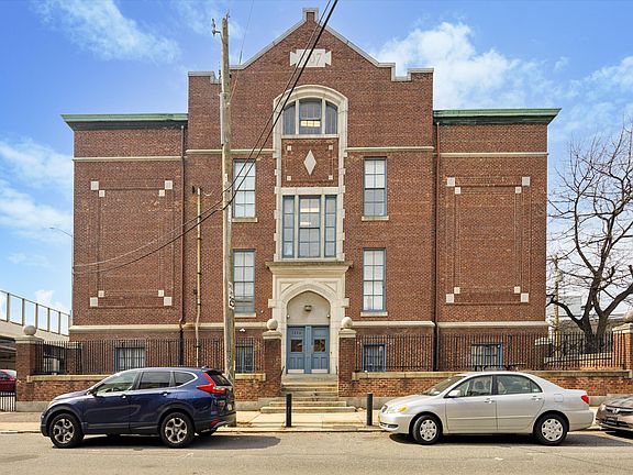 2nd image of 1050 E Montgomery Ave APT 106
