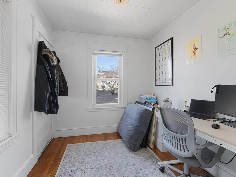 6 Endicott Ave — Photo 5