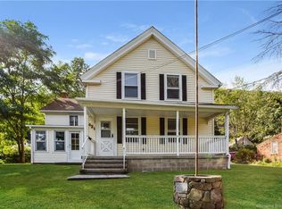 421 N Main St, Winsted, CT 06098