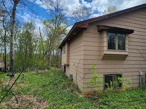 5th image of 21391 Rum River Dr
