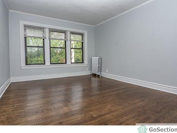 4th image of 7000 S Michigan Ave