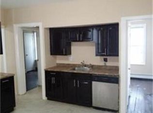90 Marlborough St #3, Chelsea, MA 02150